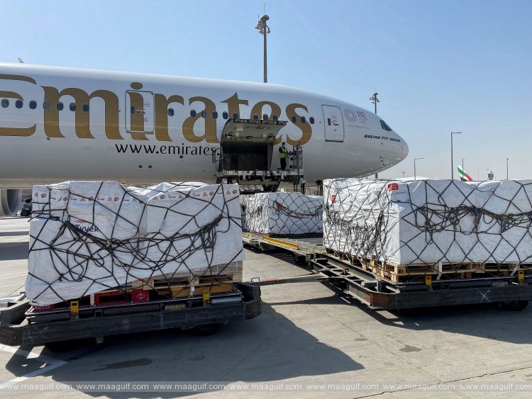 Mohammed bin Rashid orders aid flight to transport much needed cholera kits to Bangladesh